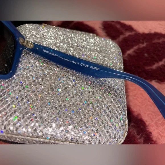 Ray-Ban Blue Unisex brand new Sunglasses - Picture 4 of 16